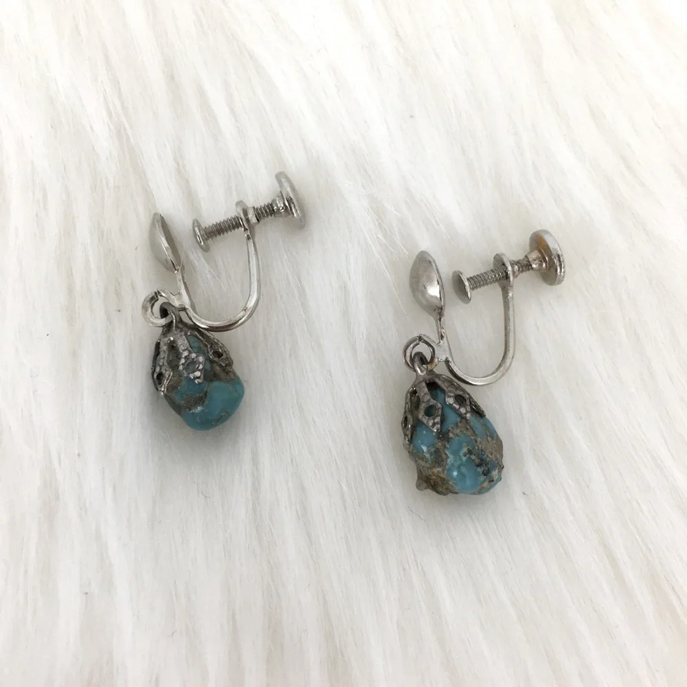 Vintage Screw Back Blue Moon Turquoise Dangle Earrings Silver Tone Filigree